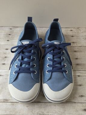 KEEN Women's Elsa II Crochet Sneakers Size 9 Blue Low Top Comfort